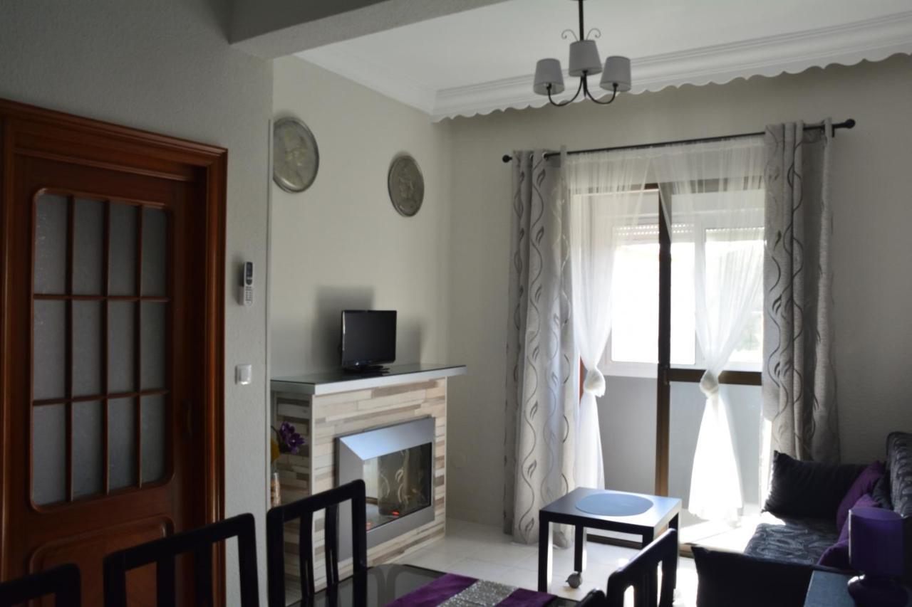 3 Bedrooms At 600 M Away From The With View And Wifi Apartamento