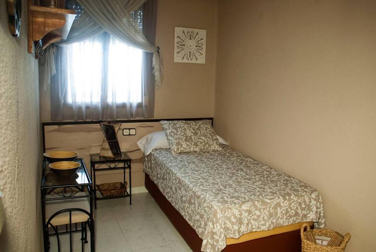 Apartment 3 Bedrooms At 600 M Away From The With View And Wifi Malaga